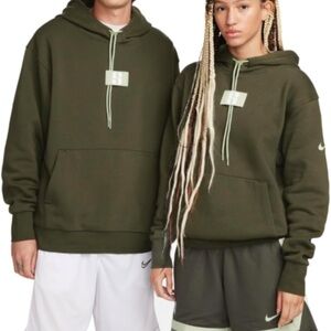 Nike Unisex Sabrina Fleece Basketball Hoodie